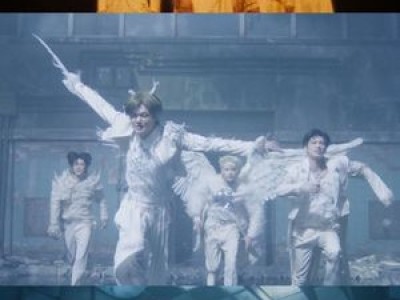 투모로우바이투게더 정규 4집 출격 첫 공연 손잡고 시작