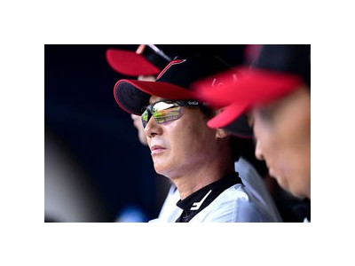 LG 코칭스태프 보직 변경 경기력 악화에 따른 조치?