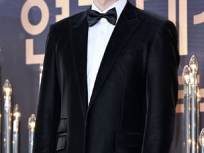 안재현 12년 만에 HB엔터 떠나 새 소속사 물색 중